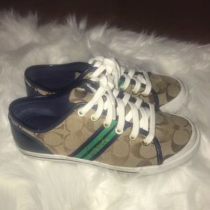 Coach tennis shoes. Size 7.5.